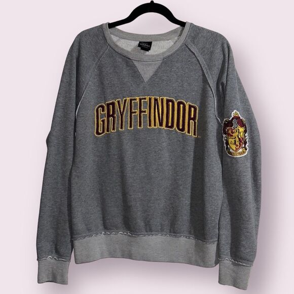 Universal Studios Wizarding World of Harry Potter Gryffindor Sweatshirt Womens M - Picture 1 of 8
